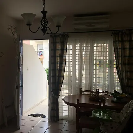 Lighthouse Beach Apartment Apartment Paphos